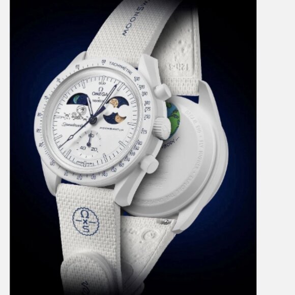 MISSION TO EARTHPHASE - MOONSHINE GOLD SO33W701L Cold Moon AUTHENTIC SHIPS FAST - Picture 1 of 8